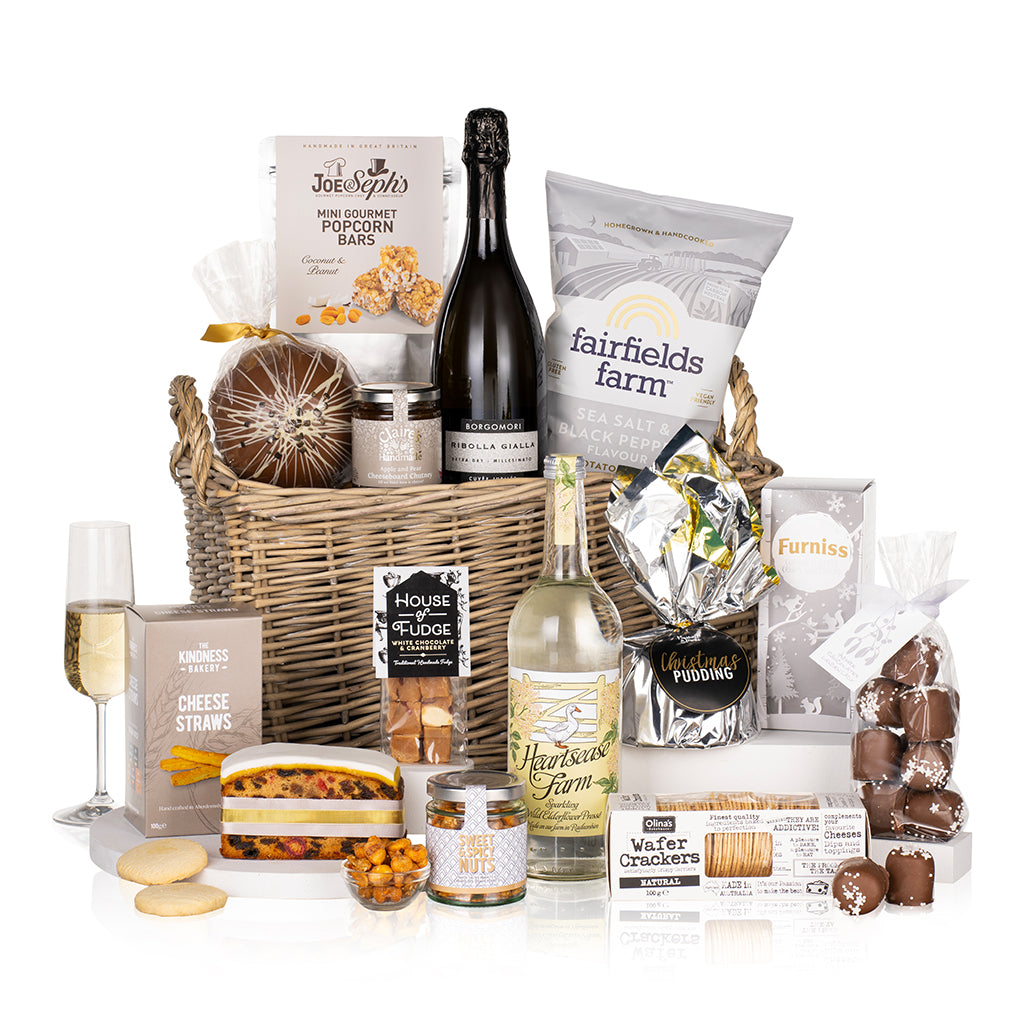 Snowy Christmas Delights - DELIVERY IN BRITAIN ONLY